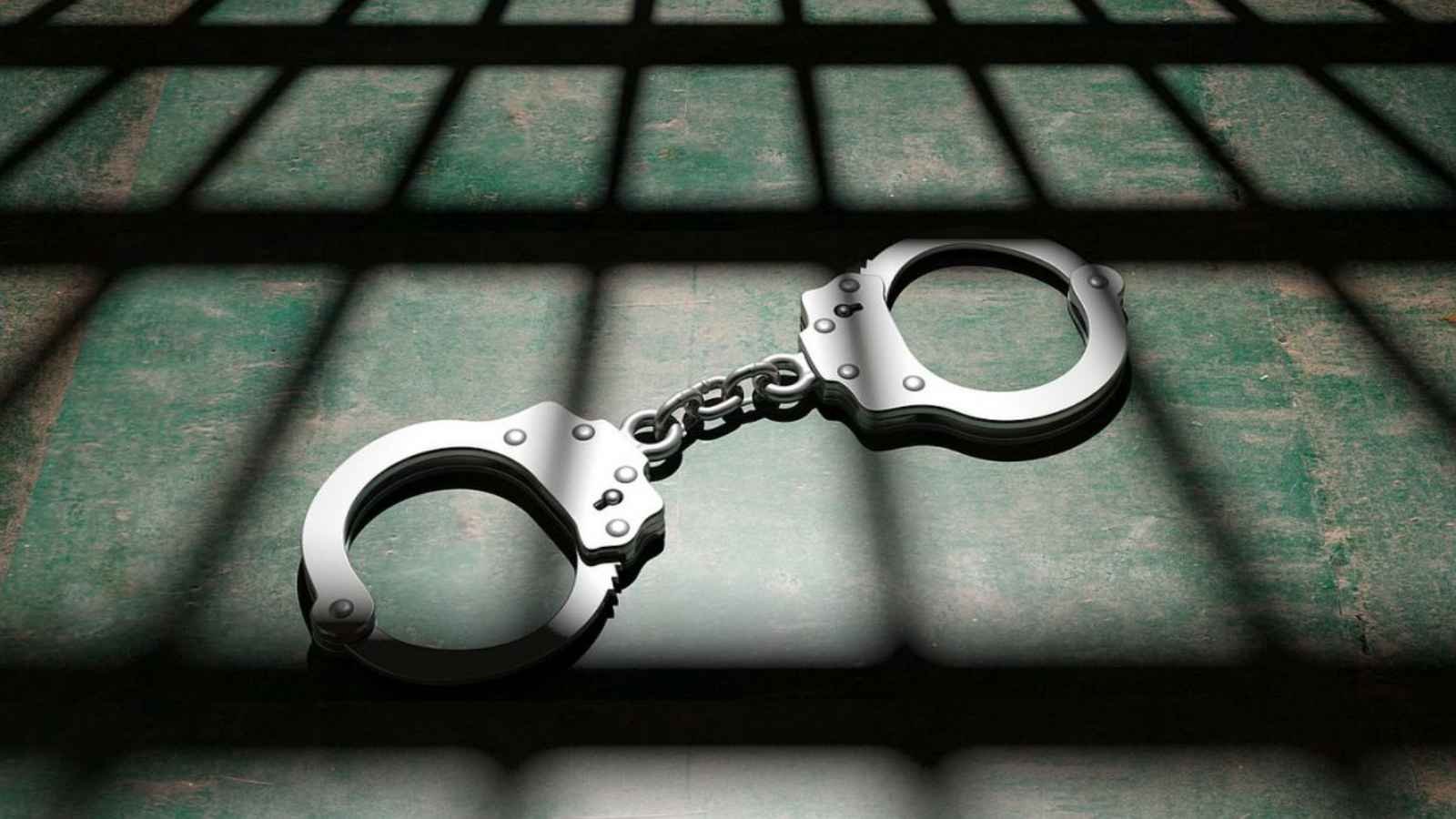 arrest- (1) Karnataka teacher shares pvt pictures of girl student, POCSO case filed