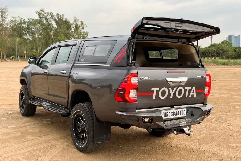 This Modified Toyota Hilux Beast Is Ready For Outlanding
