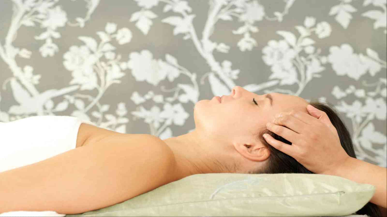 Head Massage Health And Beauty Benefits