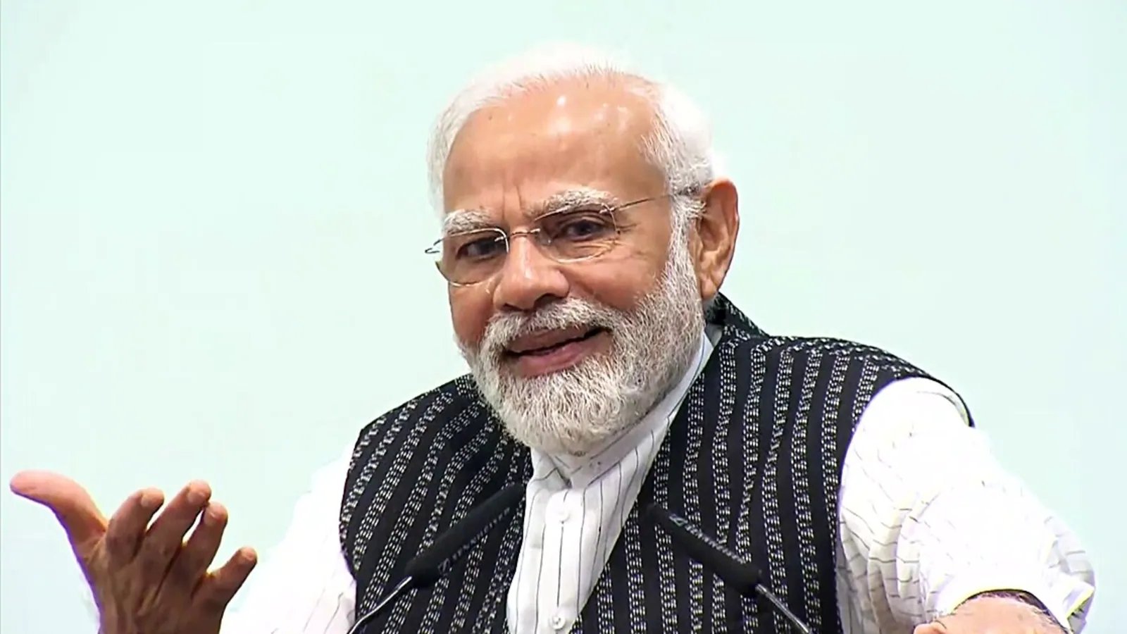 Teachers' Day: PM Modi interacts with National Award winning teachers Teachers' Day: PM Modi interacts with National Award winning teachers | Education