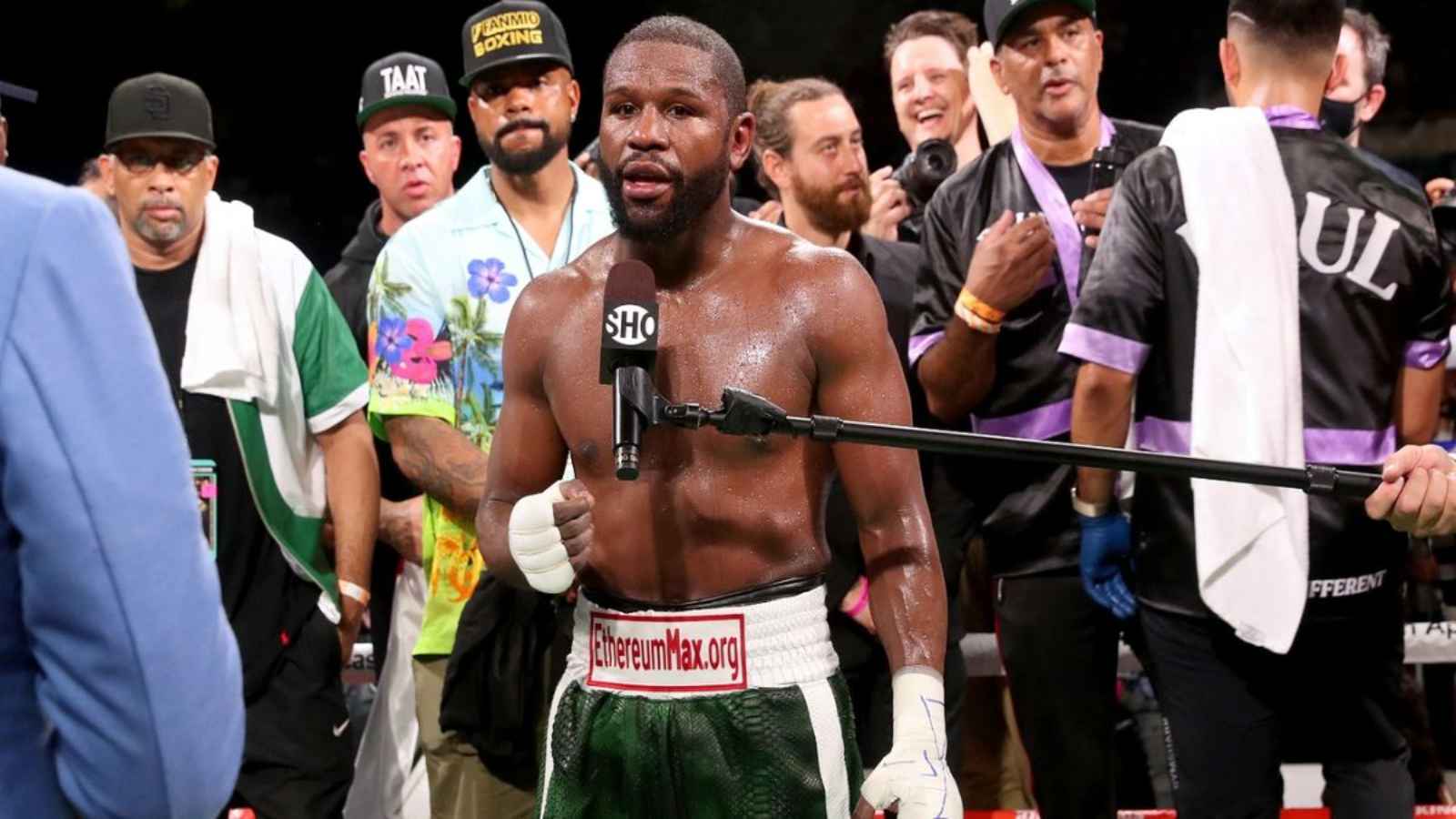 Floyd Mayweather Biography Age, Wiki, Birthday, Career, Net Worth