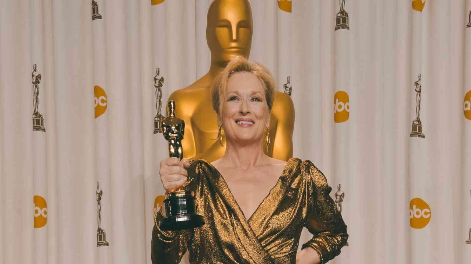 Meryl Streep (1) Meryl Streep Biography: Early Life, Age, Career, Net Worth