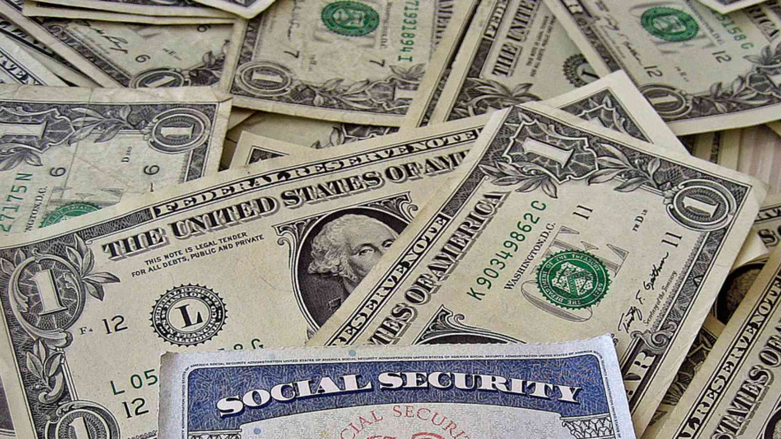 Lawmakers Demand Answers on Social Security Overpayments