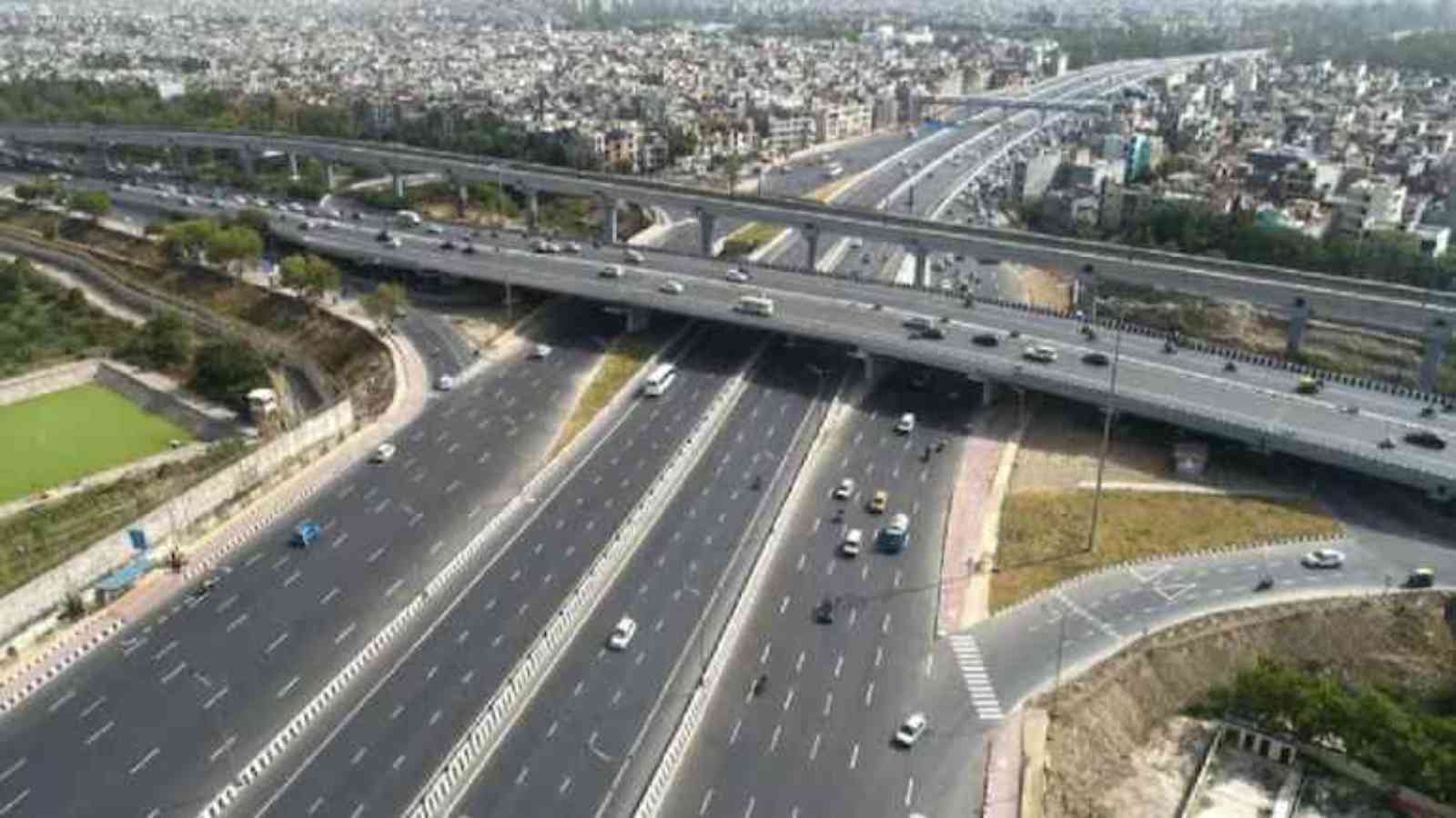 Delhi-Mumbai Expressway: Toll rates, car speed limit, route, other details