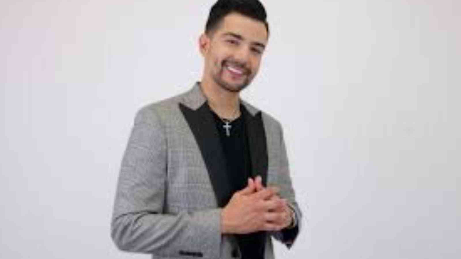 Luis Coronel Biography: Age, Height, Birthday, Family, Net Worth