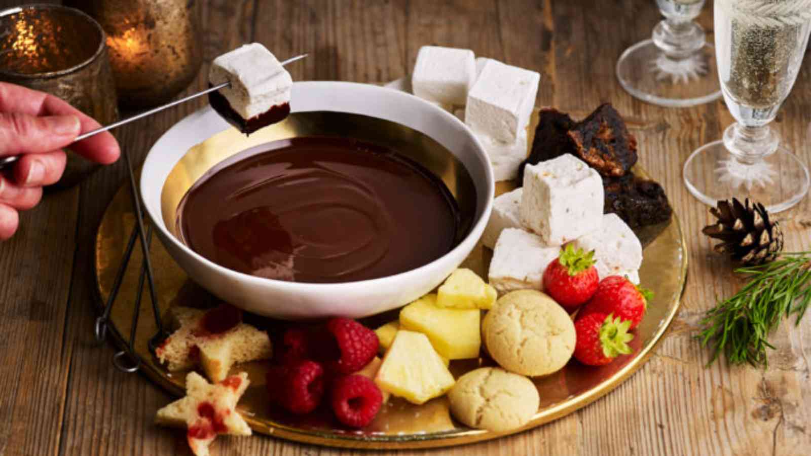 National Chocolate Fondue Day 2023: Date, History, Types and Recipes