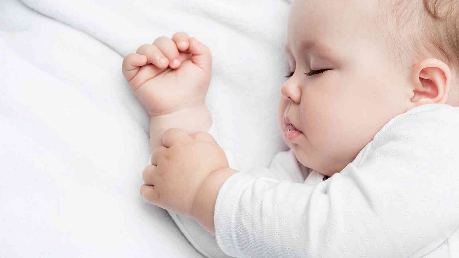 Illinois DCFS Urges Safe Sleep for Infants