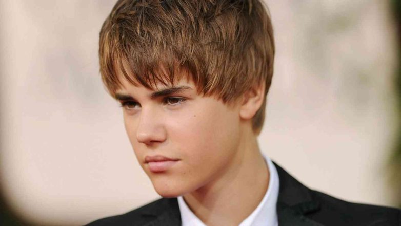 Justin Bieber Biography: Age, Height, Birthday, Family, Net Worth