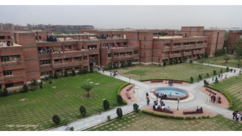 Top 10 BBA colleges in Noida to get exposure for lifetime