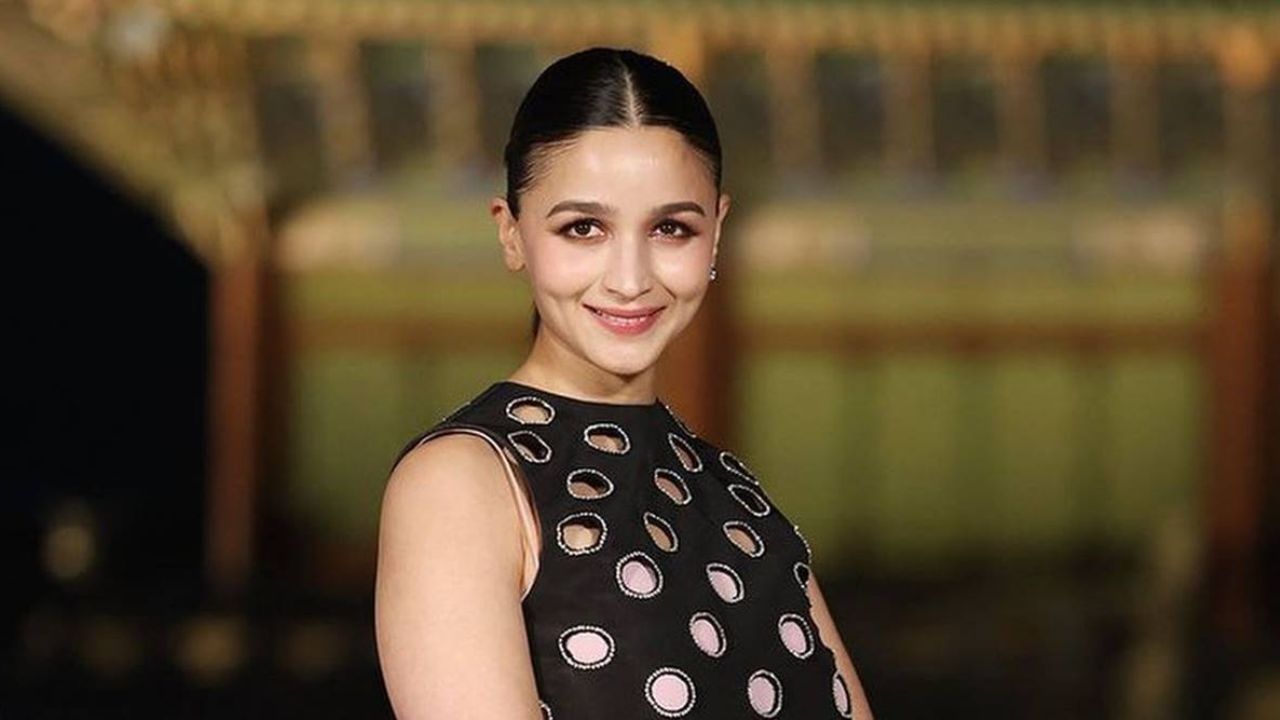 The 28 Most Popular Questions About Alia Bhatt