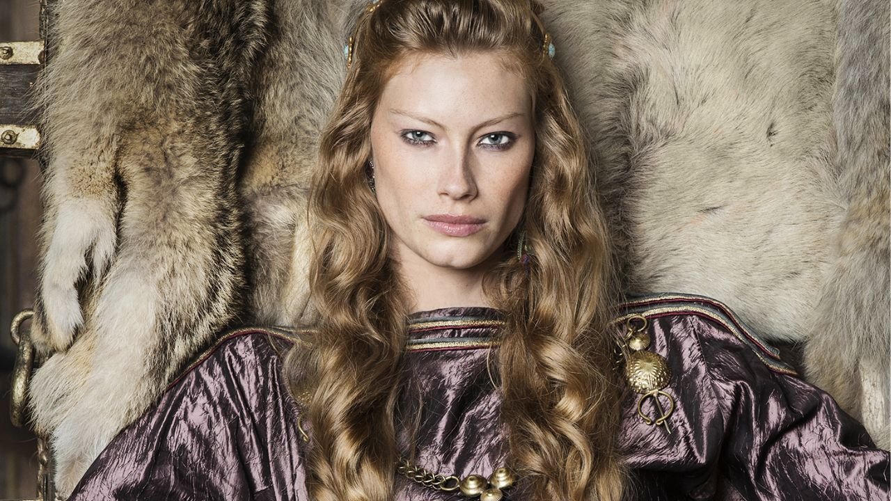 Alyssa Sutherland Biography Alyssa Sutherland Biography