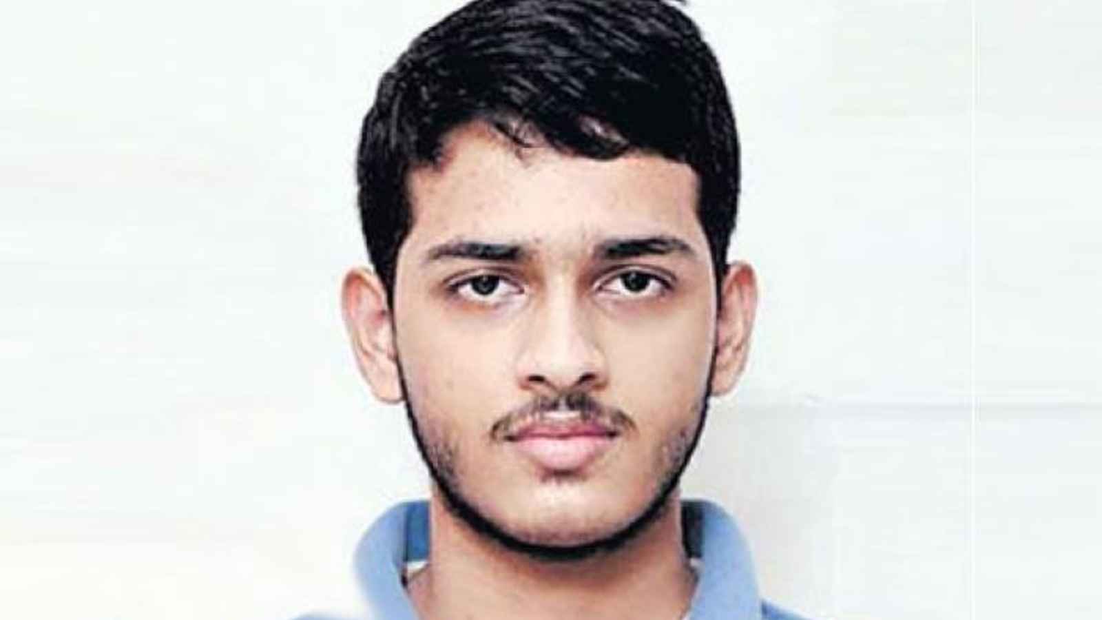 JEE Mains topper Singaraju Venkat Koundiya (1) "Dream is to pursue Computer Science from IIT Bombay," says JEE Mains topper Singaraju Venkat Koundiya