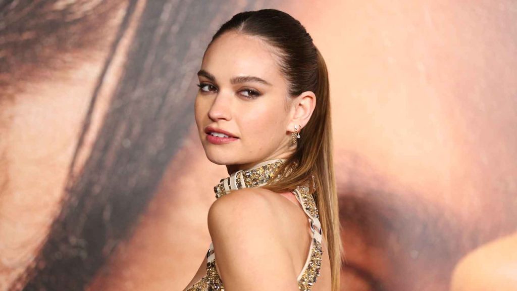 Lily James Biography Age, Height, Boyfriend, Family, Career, Net Worth