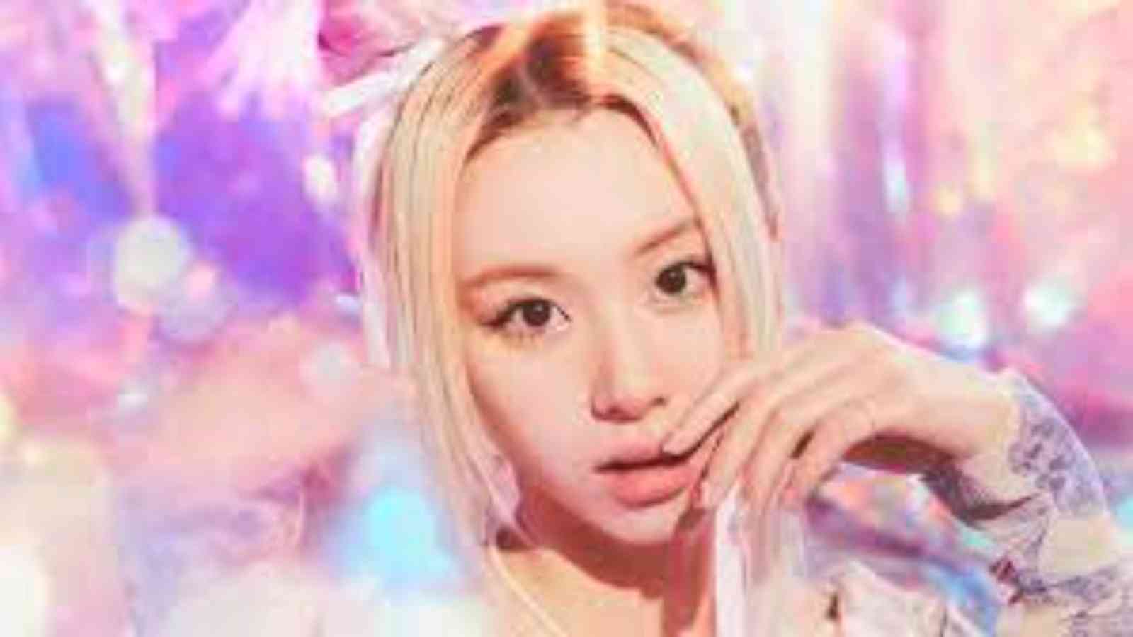Chaeyoung Biography: Age, Height, Birthday, Family, Net Worth