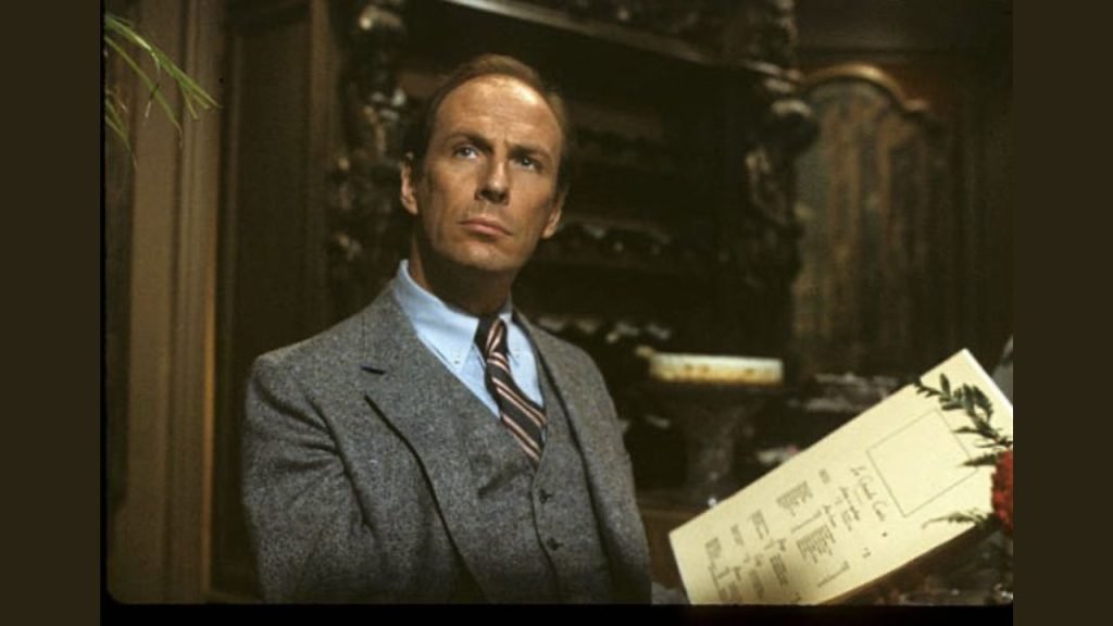 List of 5 best movies and TV shows starring Paxton Whitehead - Eduvast.com