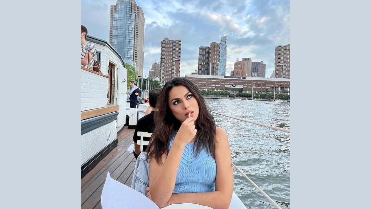 Aishah Hasnie Husband: Aishah Hasnie Career Journey - Eduvast