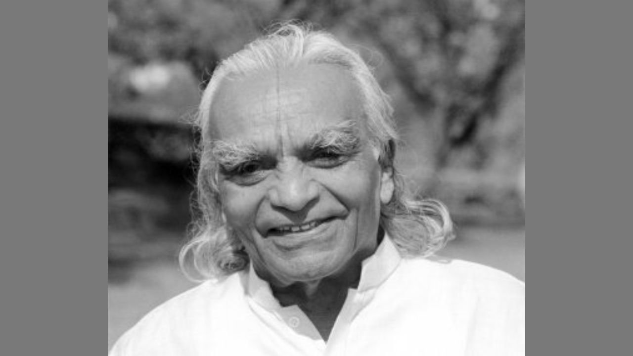 BKS Iyengar Biography BKS Iyengar Biography