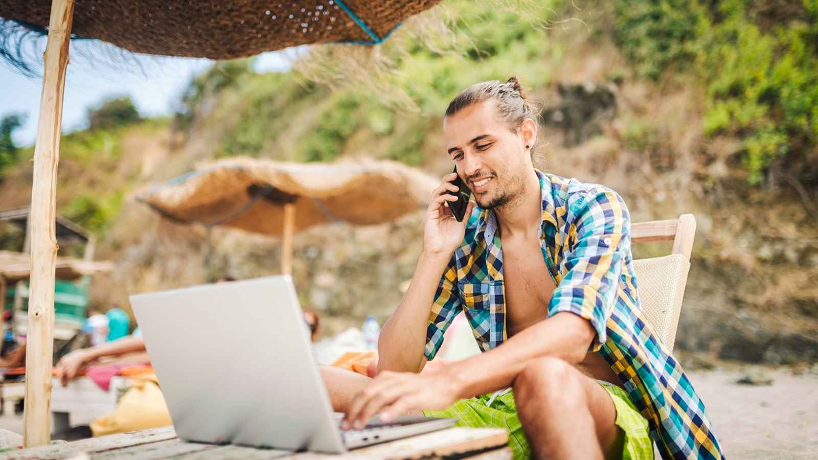 Digital Nomad Day in United States 2023: Date, History, Facts, Activities