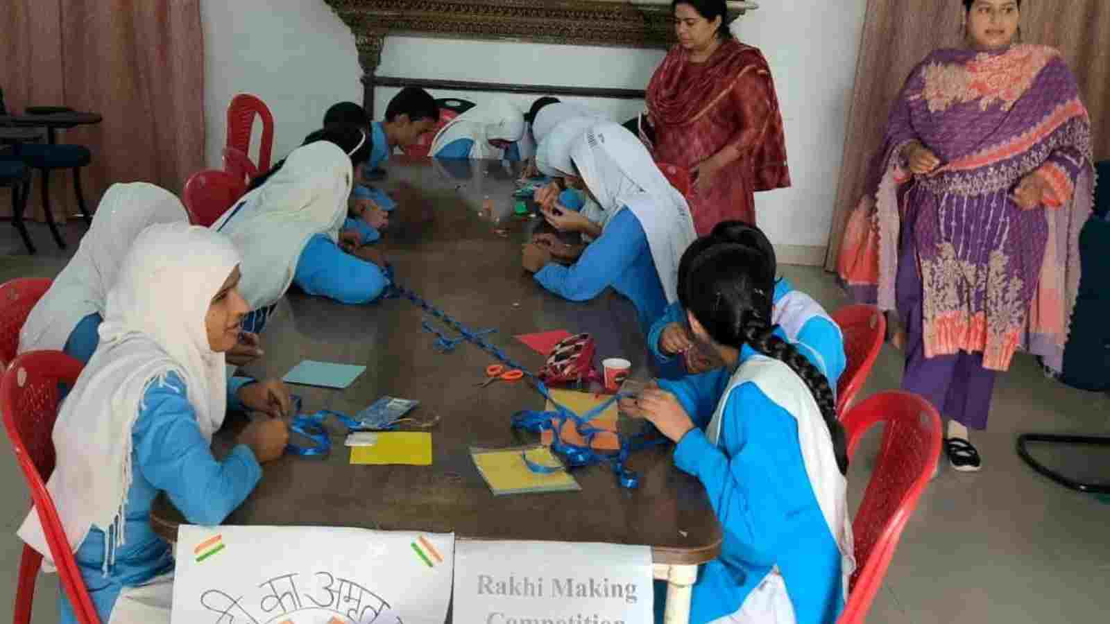 Specially- Abled Students Takes Part in Rakhi Making Competition at AMU