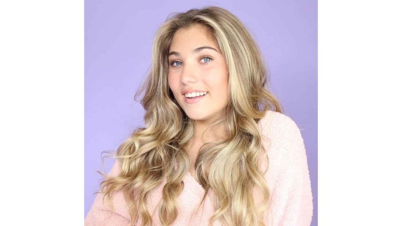 Rosie McClelland Biography: Age, Height, Birthday, Family, Net Worth