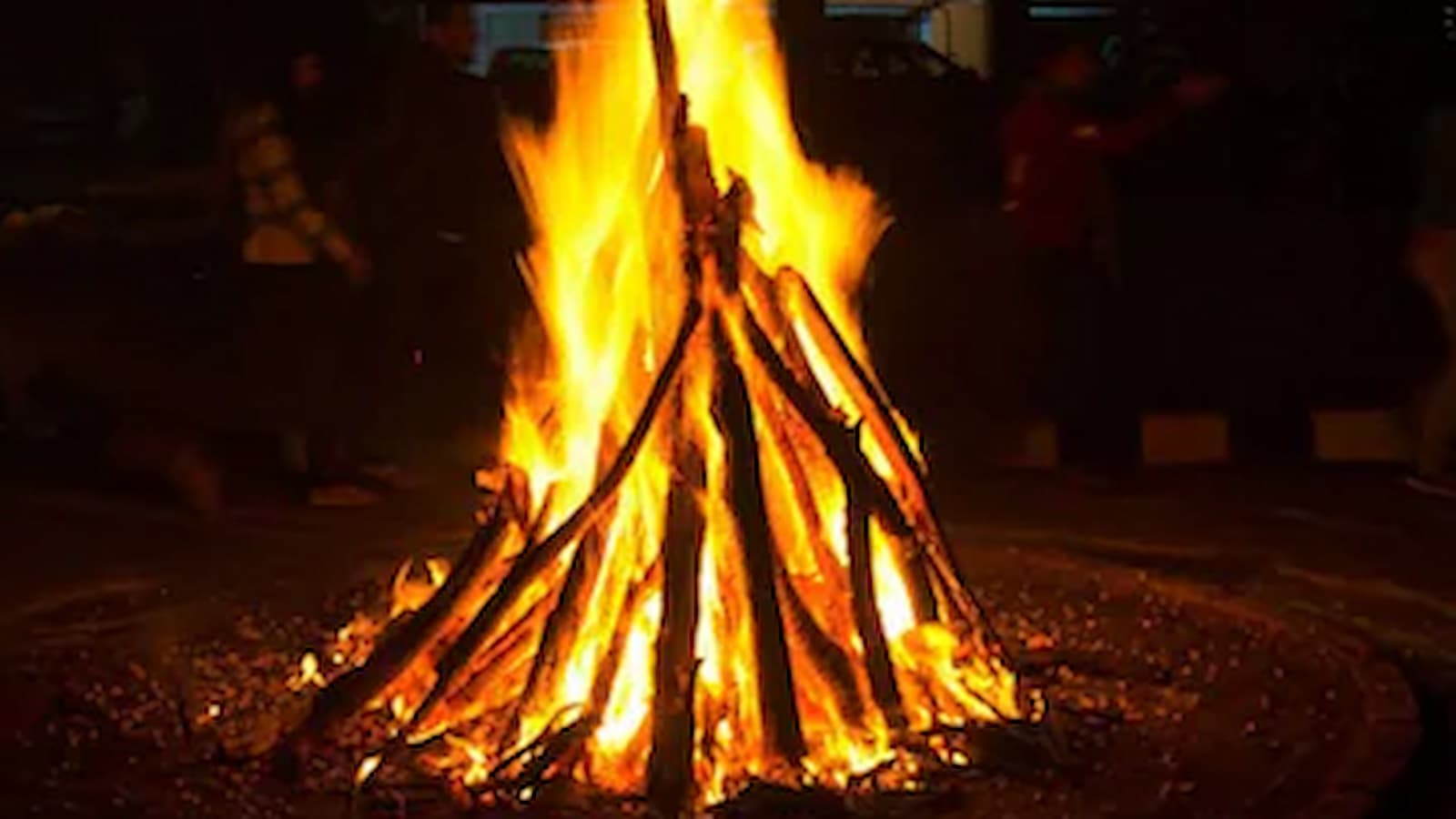 Lohri 2024: Date, history and 5 Facts About Lohri