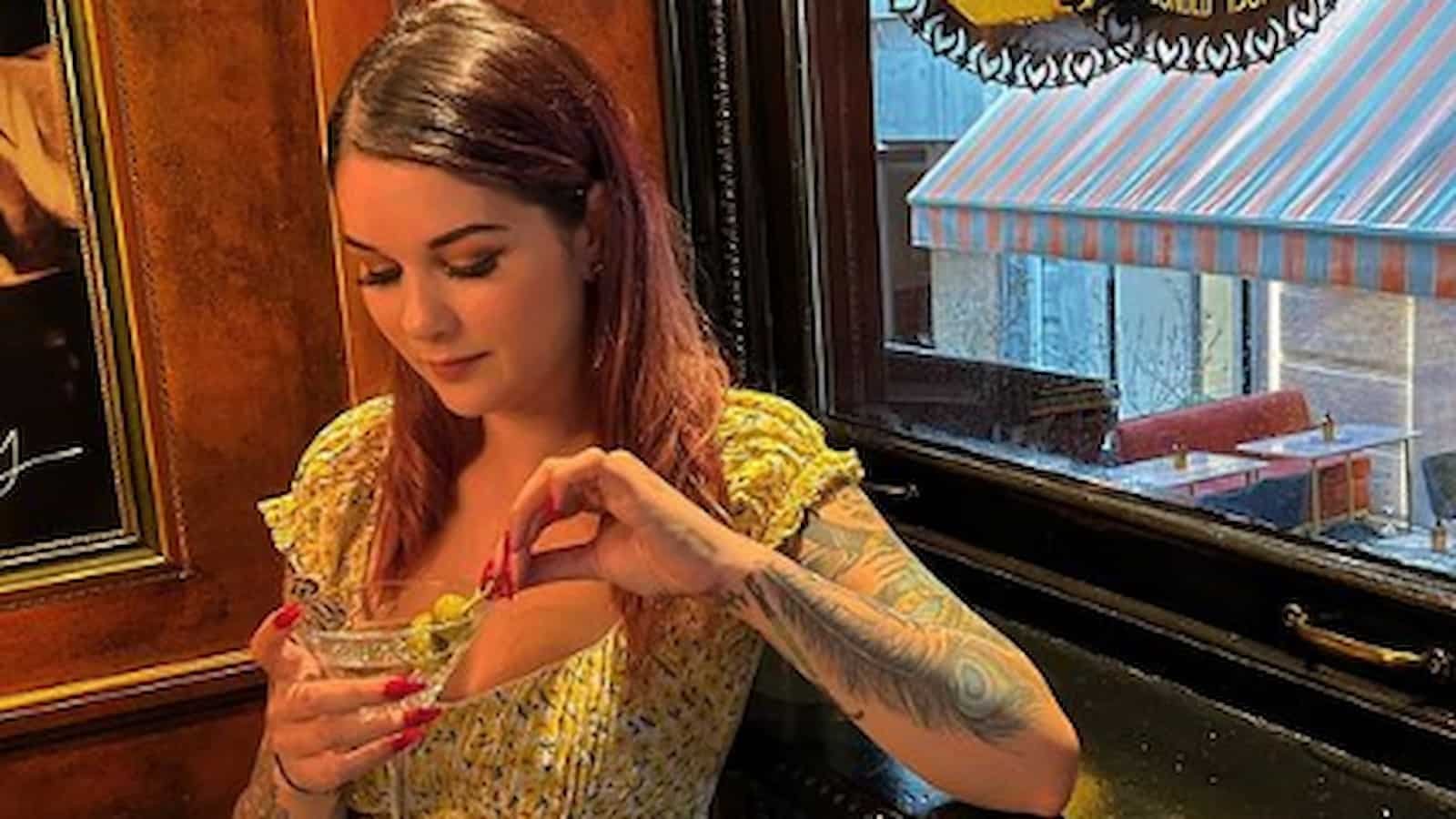 Amber Katelyn Beale Biography: Age, Height, Birthday, Career, Family, Personal Life, Net Worth Amber Katelyn Beale Biography: Age, Height, Birthday, Career, Family, Personal Life, Net Worth