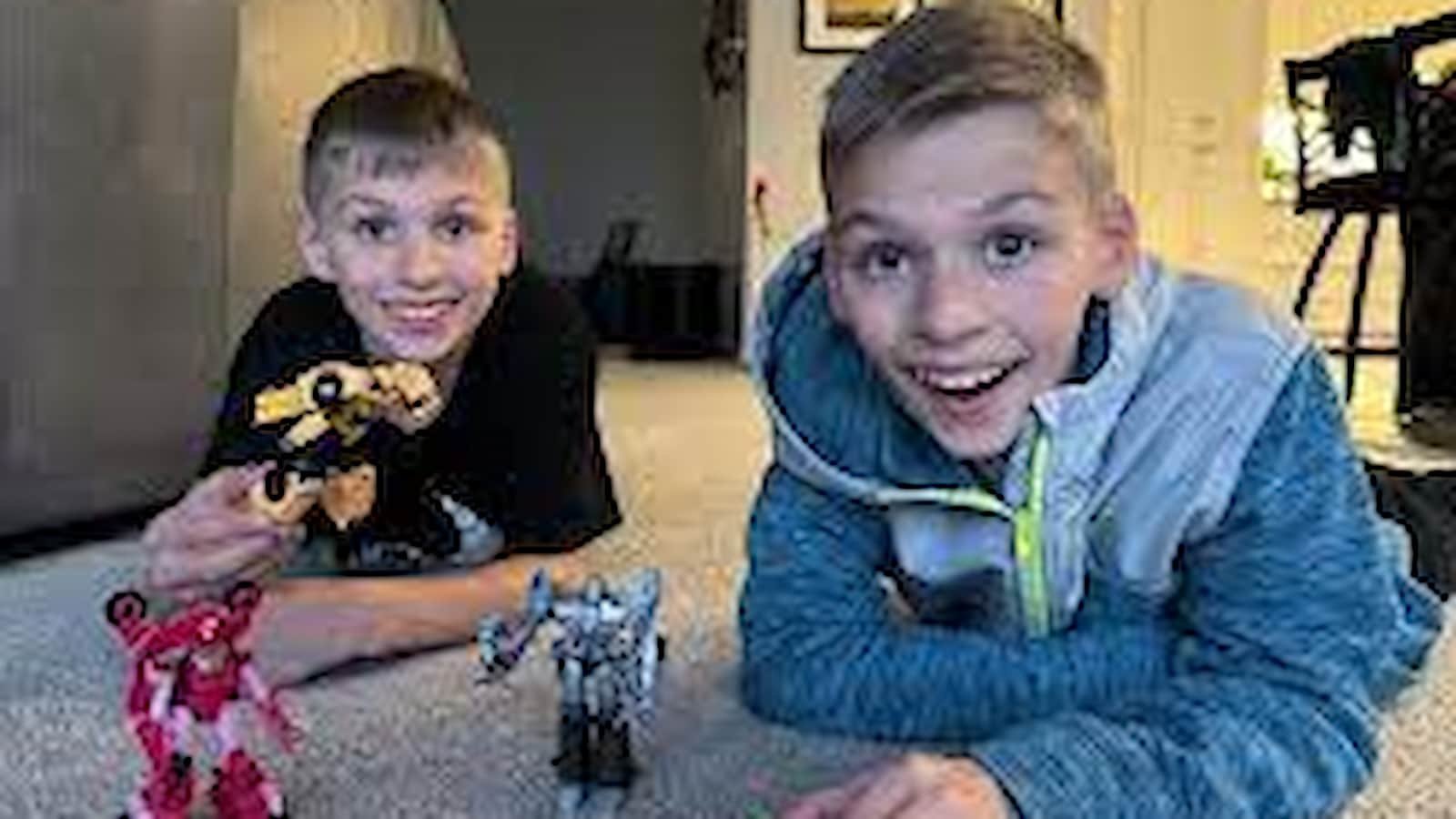 Chris from Family Fun Pack Biography: Age, Height, Birthday, Career, Family, Personal Life, Net Worth Chris from Family Fun Pack Biography: Age, Height, Birthday, Career, Family, Personal Life, Net Worth