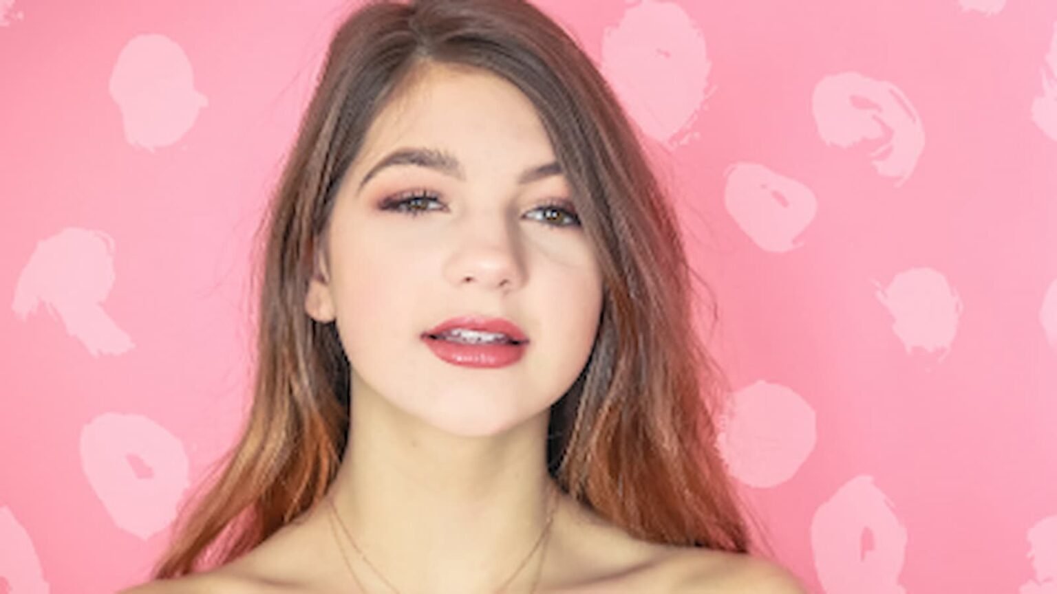 Annie Rose Biography: Age, Height, Birthday, YouTube Career, Personal ...