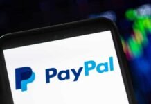 Can You Open a PayPal Account Under 18? Here’s What the Rules Say Can You Open a PayPal Account Under 18? Here's What the Rules Say